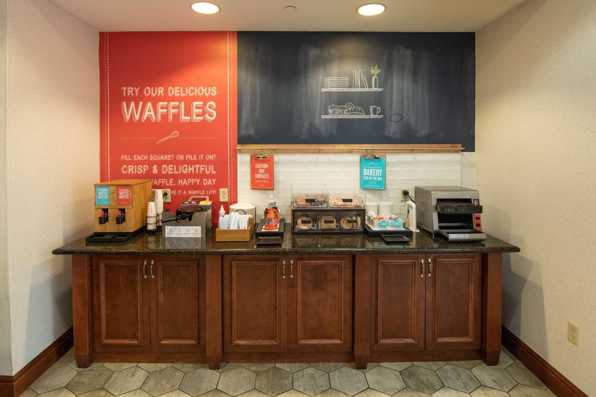 Hampton Inn Presque Isle Esterno foto