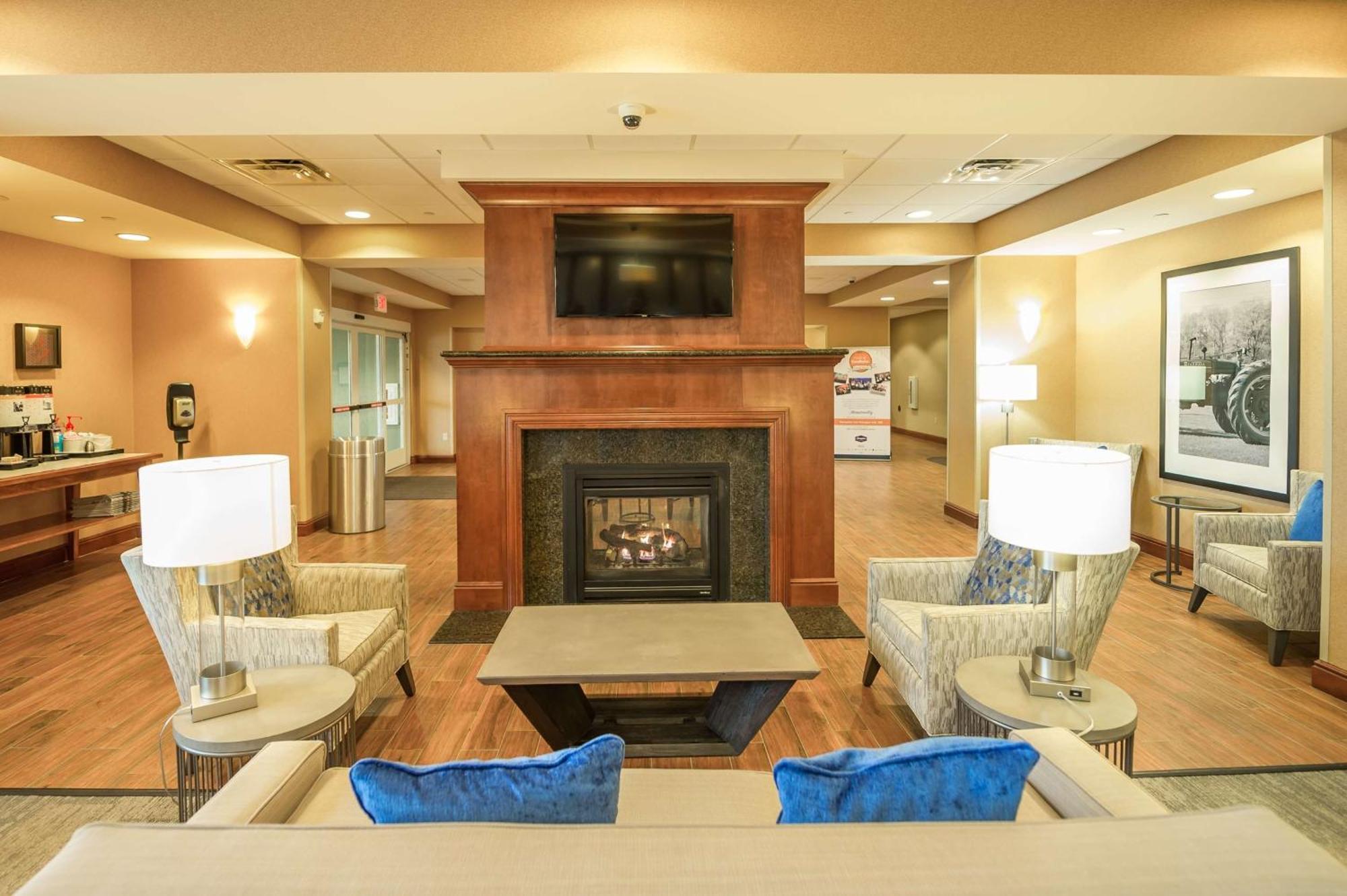 Hampton Inn Presque Isle Esterno foto